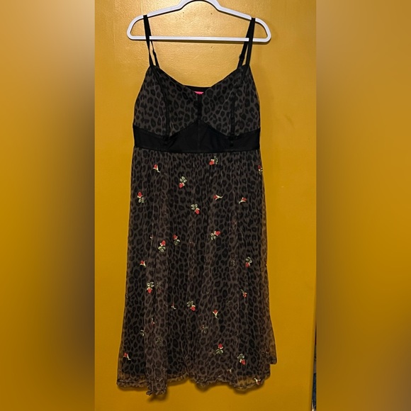 torrid Dresses & Skirts - Betsy Johnson for Torrid Leopard Print Dress Size 20